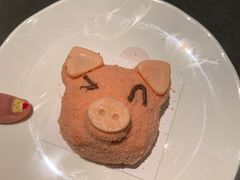 桃桃猪猪表情蛋糕-星巴克臻选(南京艾尚天地店)