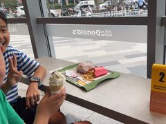-麦当劳(北苑秋实路店)