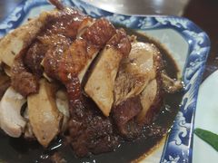 -余杨鸭鸭餐厅
