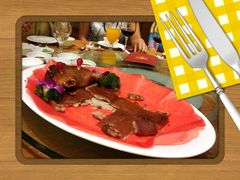 乳猪-稻香酒家·33年老字号·港式粤菜(富邦中心店)
