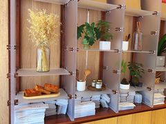 -银座仁志川·生吐司专门店(香港广场店)