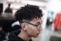 -贝勒爷专业男发
