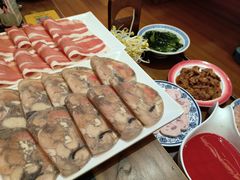 -沸炉重庆老火锅(军事博物馆店)