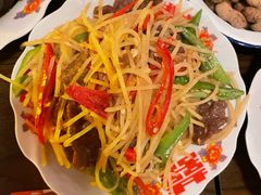 -人间半杯·小酒馆创意菜(三里屯店)