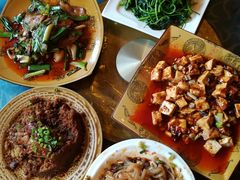 -华光驿站私房菜·黑金冠
