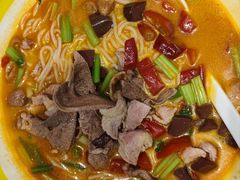 -粉小主·贵州酸汤牛肉粉(南京仙林金鹰店)