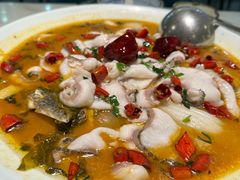 -周渝食惦·酸菜鱼精致川菜(横岗店)