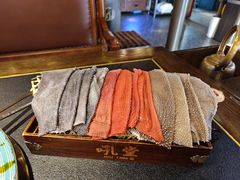 手撕毛肚三拼-吼堂老火锅(太古里总店)