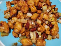 宮爆雞丁-稻品香小锅饭豆腐馆(北三路店)