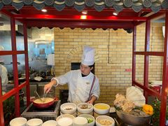 -圣丰索菲特·2 On 988 Café 自助餐厅