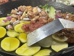 -凉都青瓦房烙锅(清镇中环国际店)