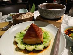 金牌扣肉-湖滨28中餐厅·西湖宴·杭州君悦酒店