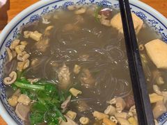 -冯鑫记南京鸭血粉丝汤(南京南站店)