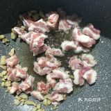 鬼怪[鬼脸]美味菜谱系列之：西葫芦炒肉片