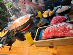 -湊湊火锅·茶憩(南京东路悦荟店)