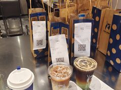 -瑞幸咖啡(壹航城店)