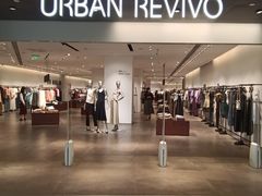 -URBAN REVIVO(高德置地广场·春广场店)