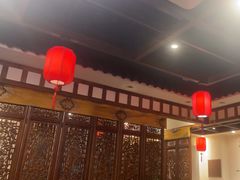 -亿诣蝎府炸酱面羊蝎子火锅(酷车小镇店)