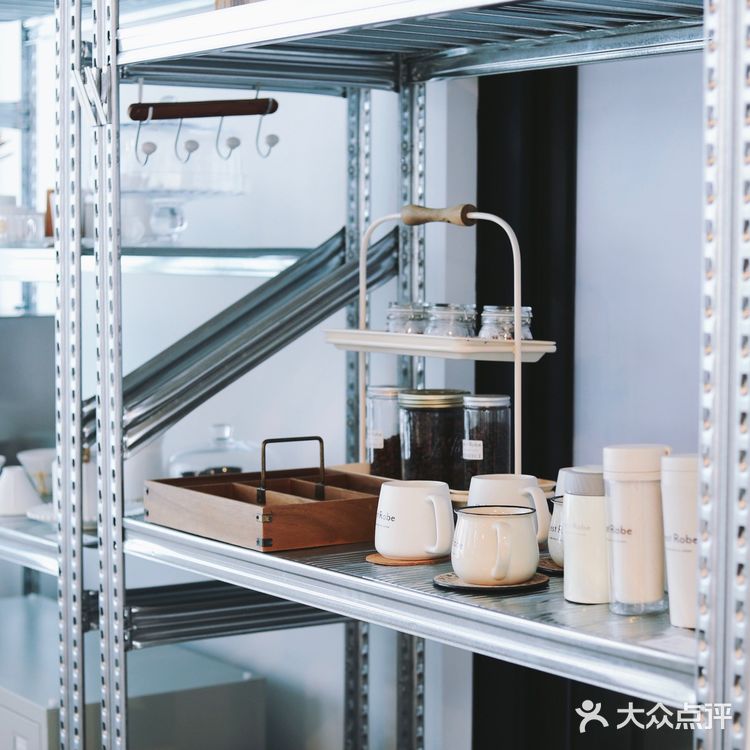 广州 | nR cafe · 百叶窗景的办公室咖啡