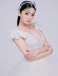 -纯色时光婚纱艺术馆WHITE
