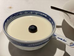 -洋房火锅(上海新天地南北里店)