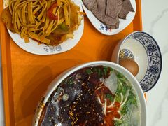-德元兰州纯汤牛肉面(龙阳路店)