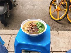 -文山荷鲜居(翠湖店)