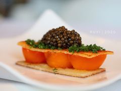 有机蛋黄吐司鱼子酱和香草-Jean Georges