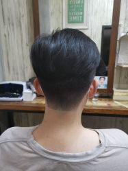 -首脑美发沙龙