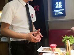 -左庭右院鲜牛肉火锅(金山万达店)