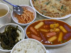 -拌来拌去石鍋拌飯(文鼎店)