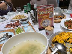 -乔家小院•非遗驴肉•本地小海鲜(滨河路店)