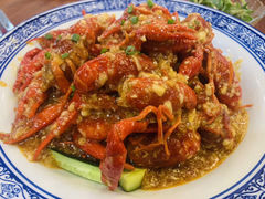 -郑东靓靓虾馆·金牌油焖大虾(天泽街店)