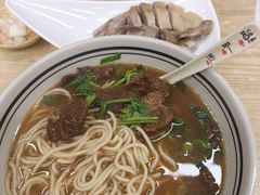 -小马牛肉面·牛骨熬制(南京博物院店)