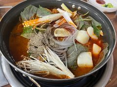-元堂脊骨土豆汤(明洞2号店)