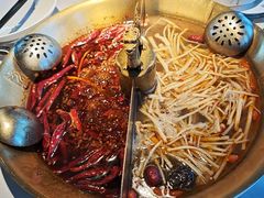 -小龙翻大江文化火锅(宽窄店)