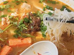 -大头虾越式风味餐厅(光明广场店)