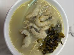 -明呈黄鱼面馆(斜土路店)