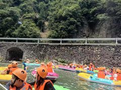-安吉龙王山峡谷漂流