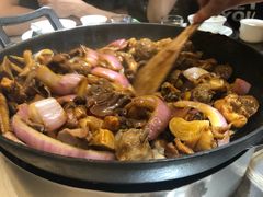 -胡须佬鸡煲四季火锅店(石厦西村直营店)