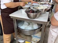 -何老二卤汁凉粉