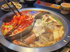 -沸炉重庆老火锅(军事博物馆店)