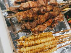 -云晓光头烧烤吧(德平路店)