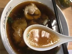 -凤起龙游老面包子(凯德晶品店)