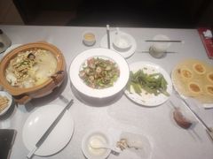 -郑庄脂渣海鲜楼(九水路店)