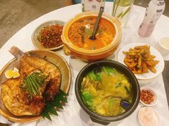 -滇越乘象云南餐厅(豆各庄店)