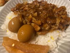 台湾卤肉饭-雷泰泰台式胡椒虾(滨江金铂湾店)