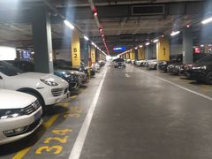 -宜家家居（上海徐汇商场店）-停车场