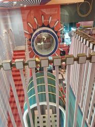 -MELAND CLUB亲子乐园·派对·餐厅(北京芳圆里ID MALL店)