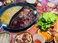 -赵美丽·重庆社区火锅·直营店(火车东站·中豪国际店)